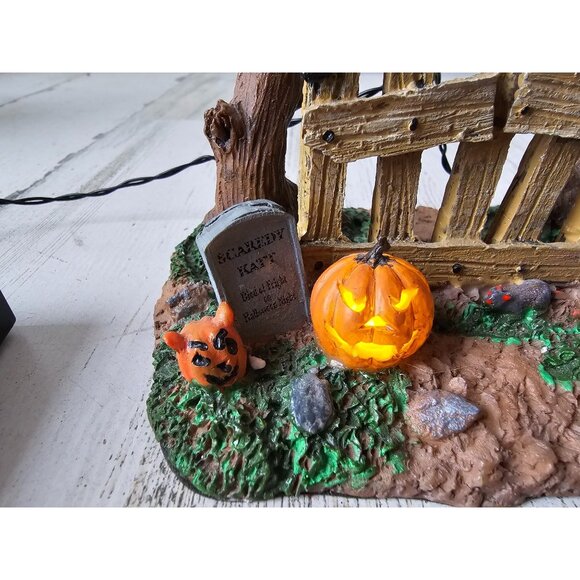 Lemax cat moon happy howl-o-ween fence feline Halloween village decor light up b - Picture 4 of 12